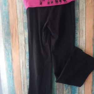 V/S pink leggings